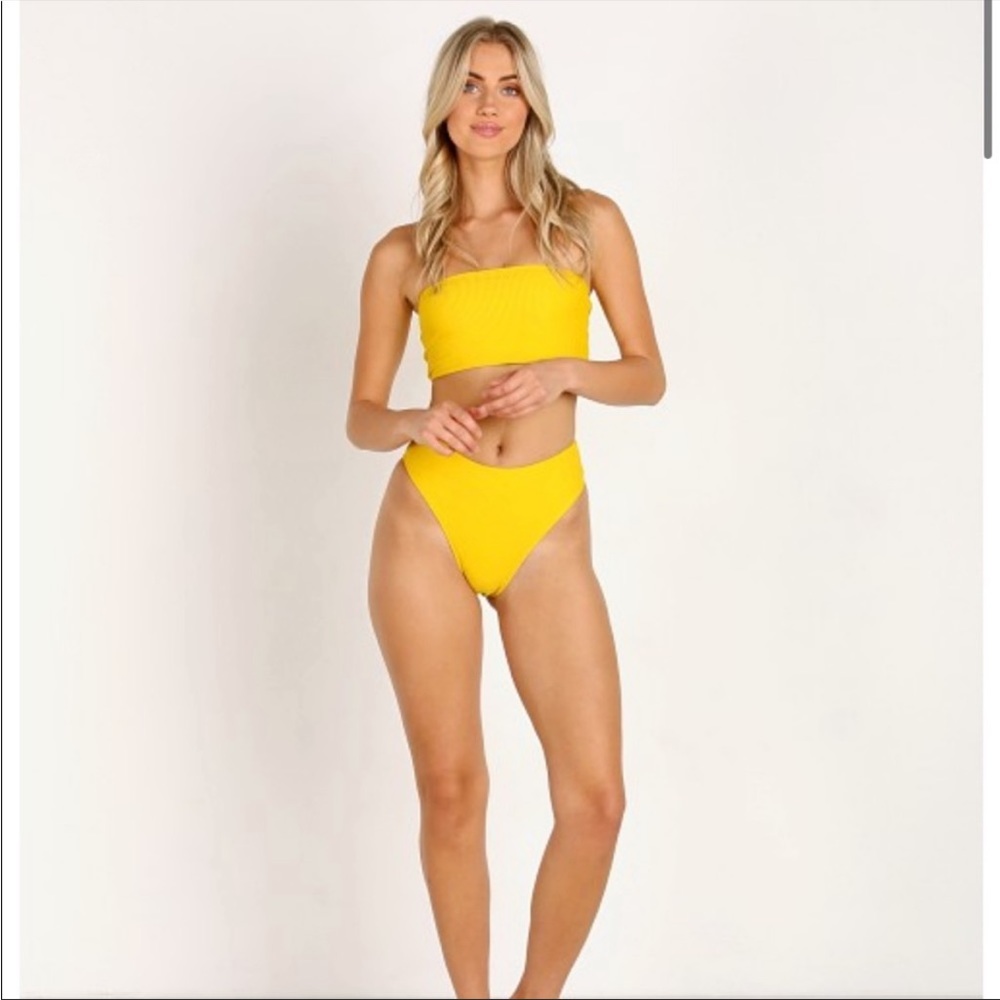 Frankie’s Bikini medium top large bottom new with tags never worn